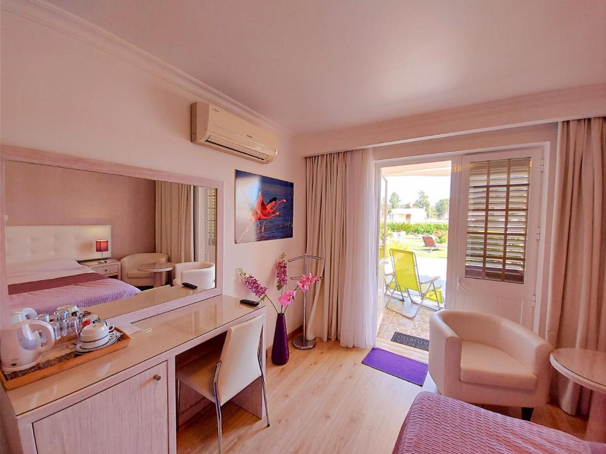 Vila Formosa Al-Estabelecimento De Hospedagem,Quartos-Rooms Monte Gordo Exterior foto