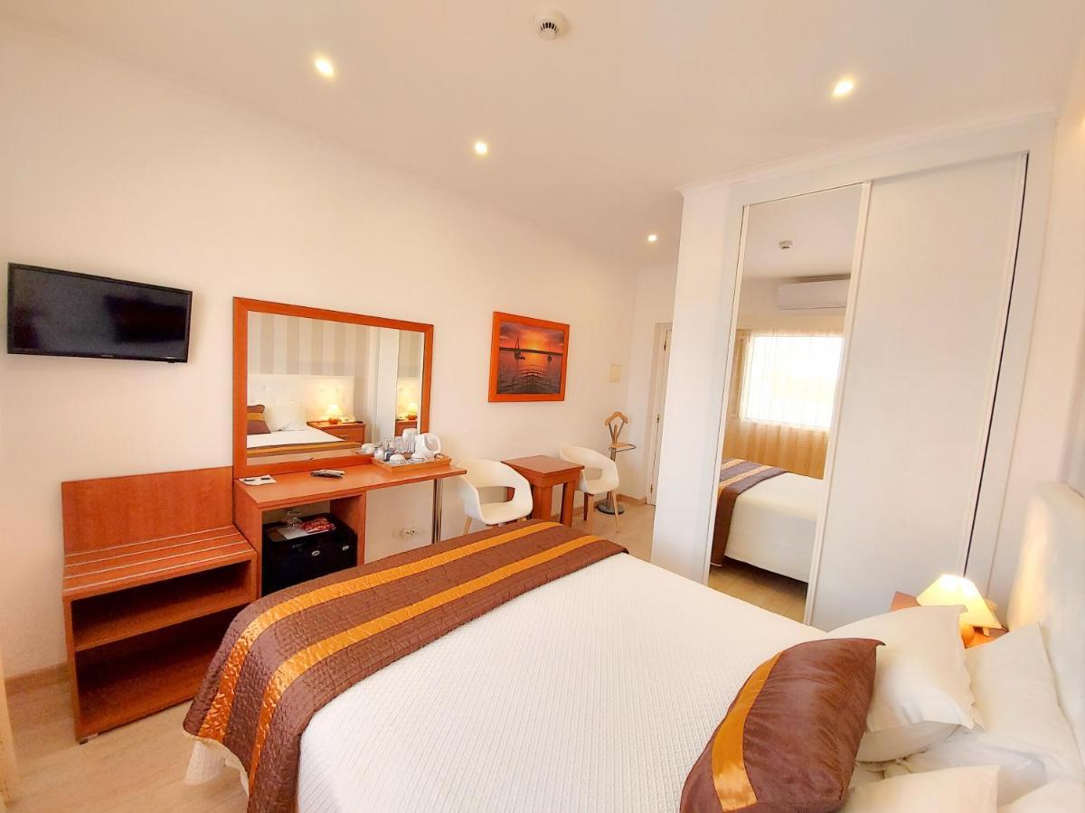 Vila Formosa Al-Estabelecimento De Hospedagem,Quartos-Rooms Monte Gordo Exterior foto