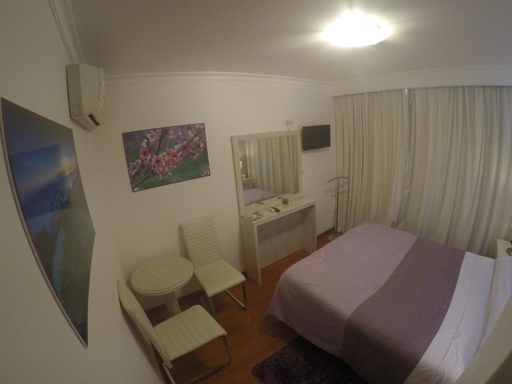Vila Formosa Al-Estabelecimento De Hospedagem,Quartos-Rooms Monte Gordo Exterior foto